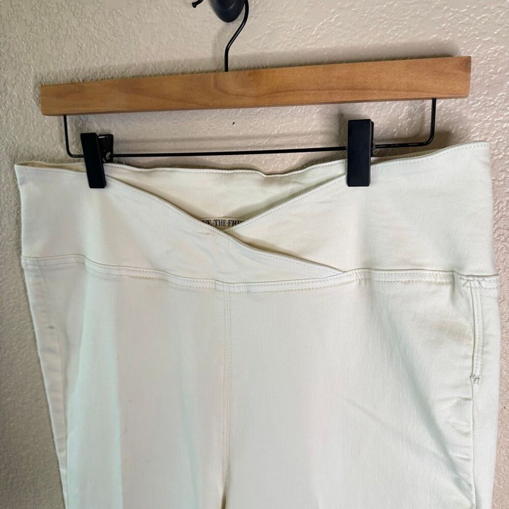 We the Free People Venice Beach Flare Jean Womens 32 Ivory White Stretch Boho - Picture 5 of 16